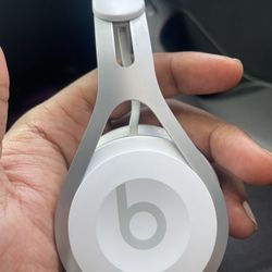 Beats By Dre EP Wired Headphones (White) Good Condition