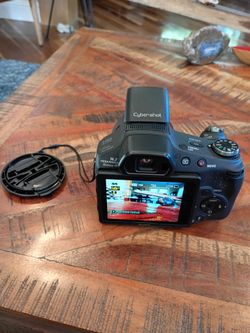 Sony Cyber-shot Digital Camera dsc-hx100v 16.2mp