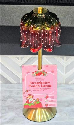 New strawberry shortcake lamp viral