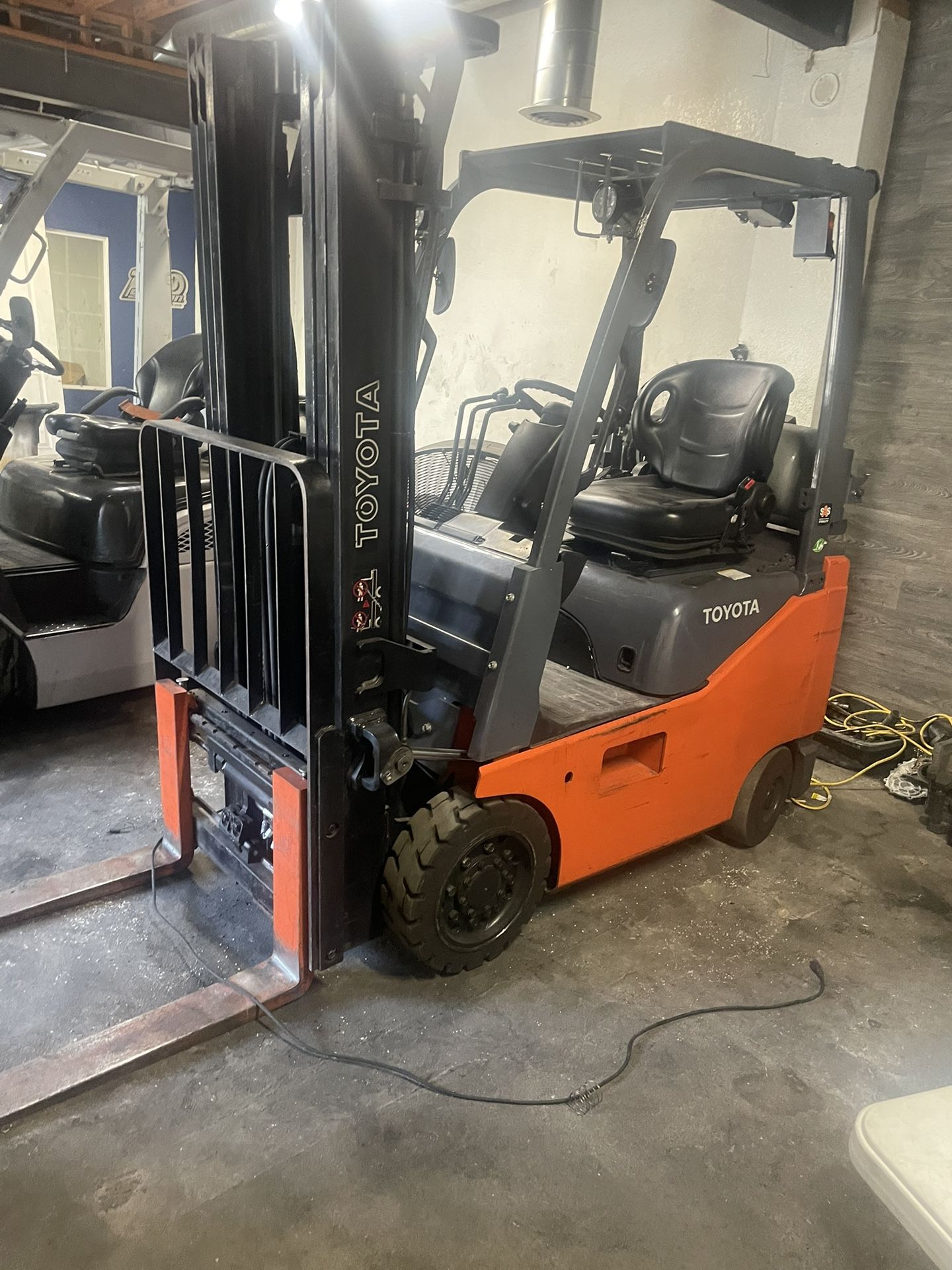 Forklift