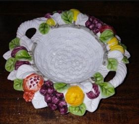 Fall Decoration. Center Piece. Hand Painted. Made in Italy.