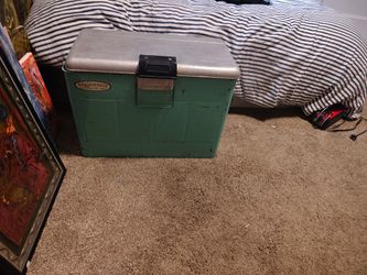 Funky Vintage Ice Cooler 