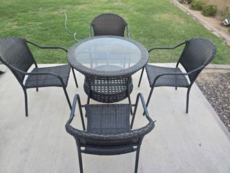 OUTDOOR PATIO SET