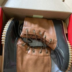 The Original Duck Boot 