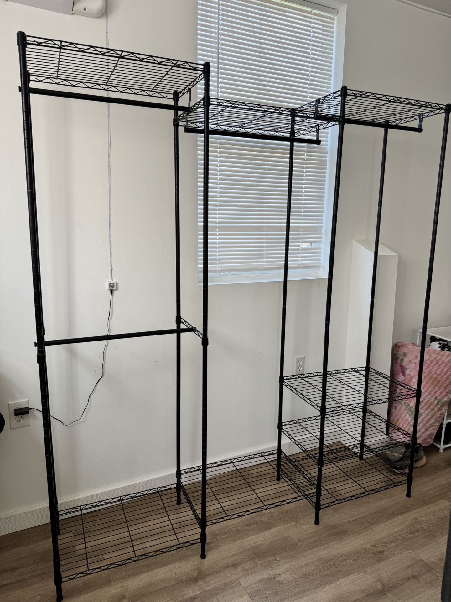 Clothing Rack / Closet / Wardrobe