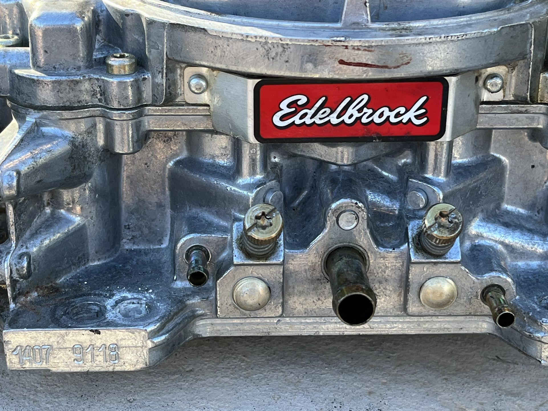 2 Edelbrock Carburetors. for Sale in North Las Vegas, NV OfferUp