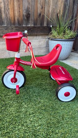 Radio Flyer 4-in-1 Tricycle - Like New, Indoor Only!