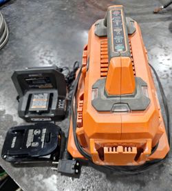 Ridgid 6 Port Battery Charger