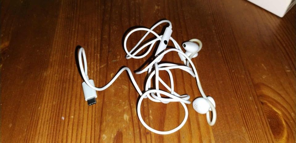 Google Earbuds Wired Headset USB-C