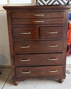 Chest/Dresser