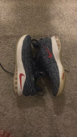 Lebron XV Duquesne Basketball Shoes