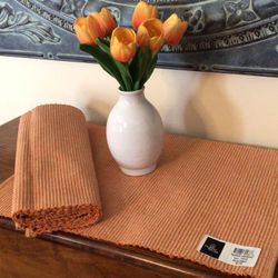 Spring Decor - New Placemats & Vase With Faux Tulips (used)