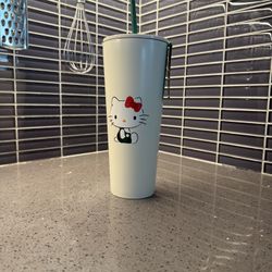 Starbucks Hello Kitty 26oz Metal Tumbler