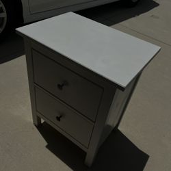 White 2-Drawer Nightstand (x 2) – Good Condition