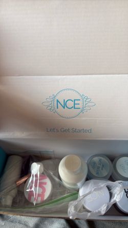 Acrylic liquids and powders