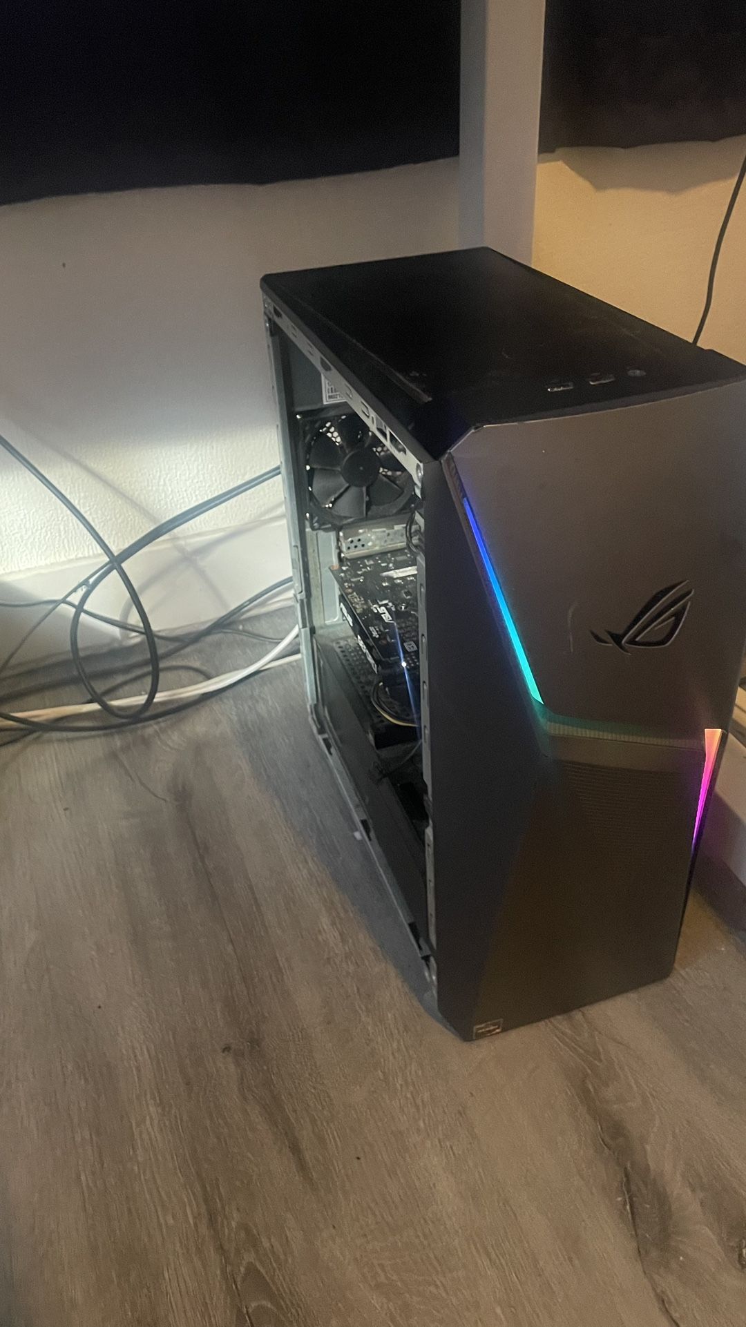 gaming pc. rtx 1650s. ryzen 5 3400g