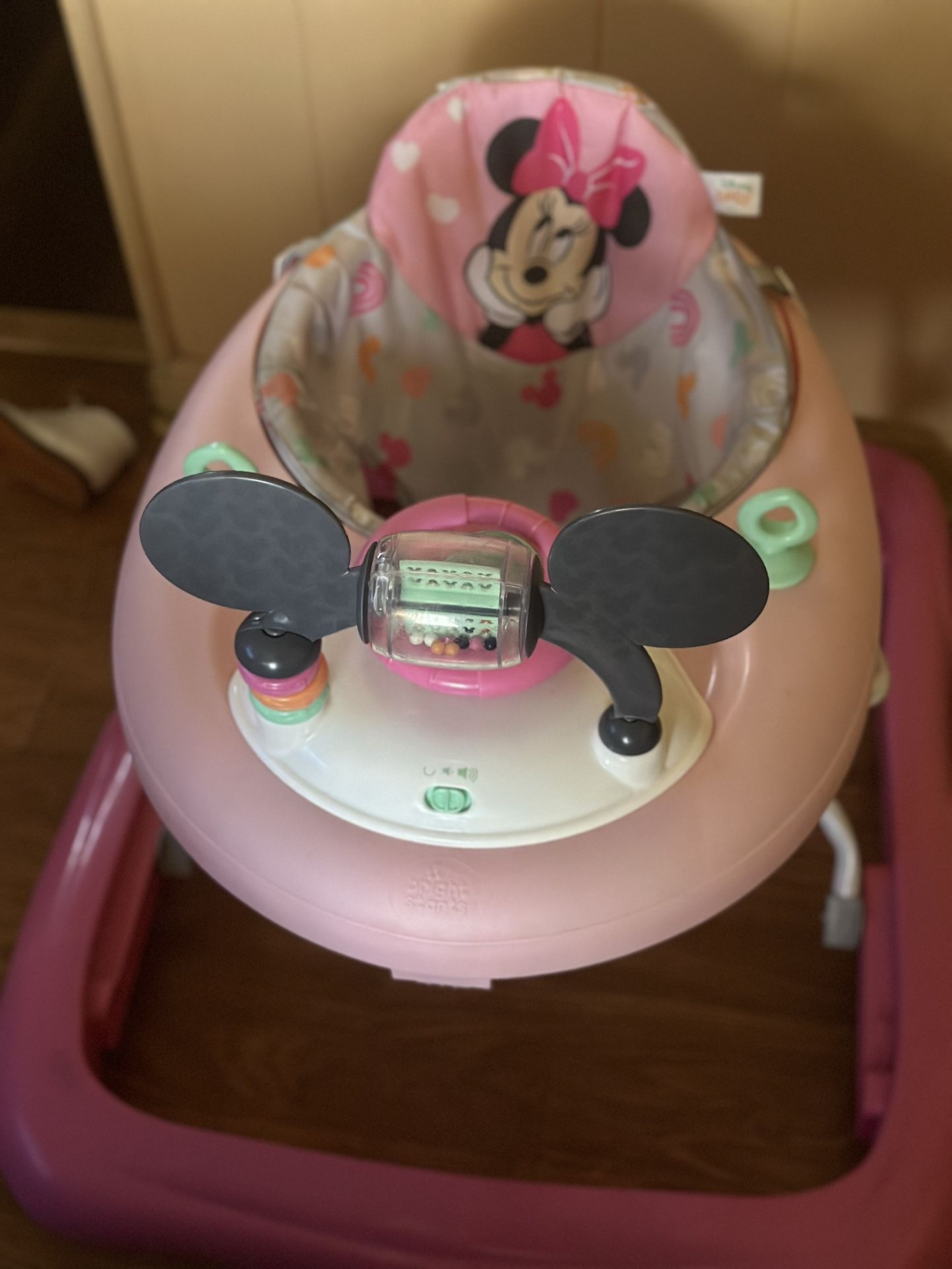 Minnie Mouse Walker 