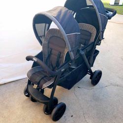 Double Stroller In Excellent Condition