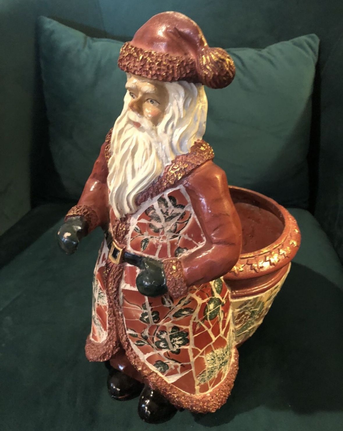 Santa Claus Plant Pot Planter Holder Christmas Handmade. Beautiful and heavy. Excellent condition