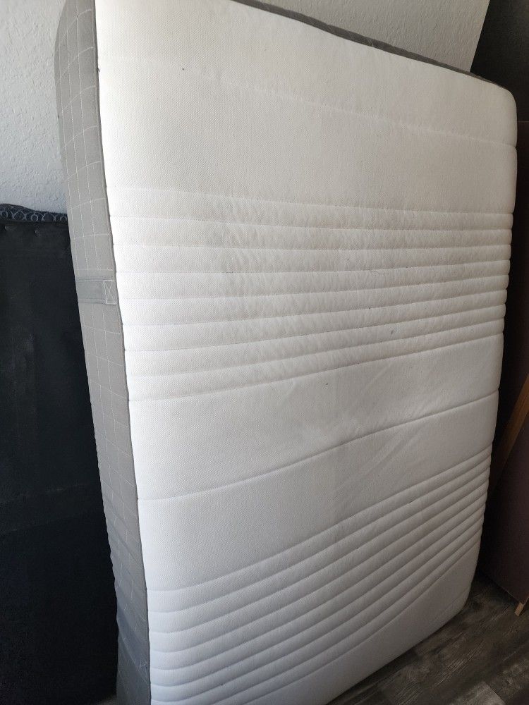 Soft Full Mattress And Box Spring 