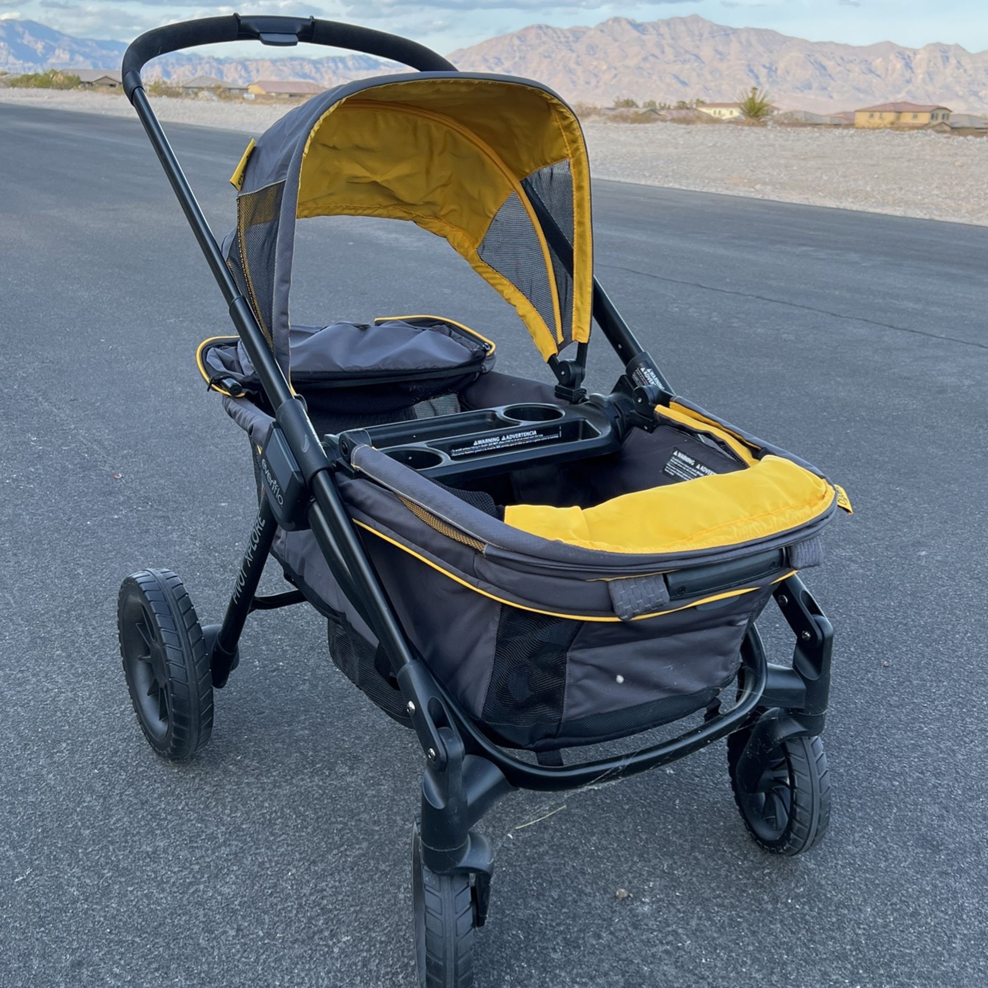 nuna dupe stroller TRIV Next tech:handbags terrain tires provide a TWITCH 66 NEW:ICEBERG Avet MXL 5.8 G2