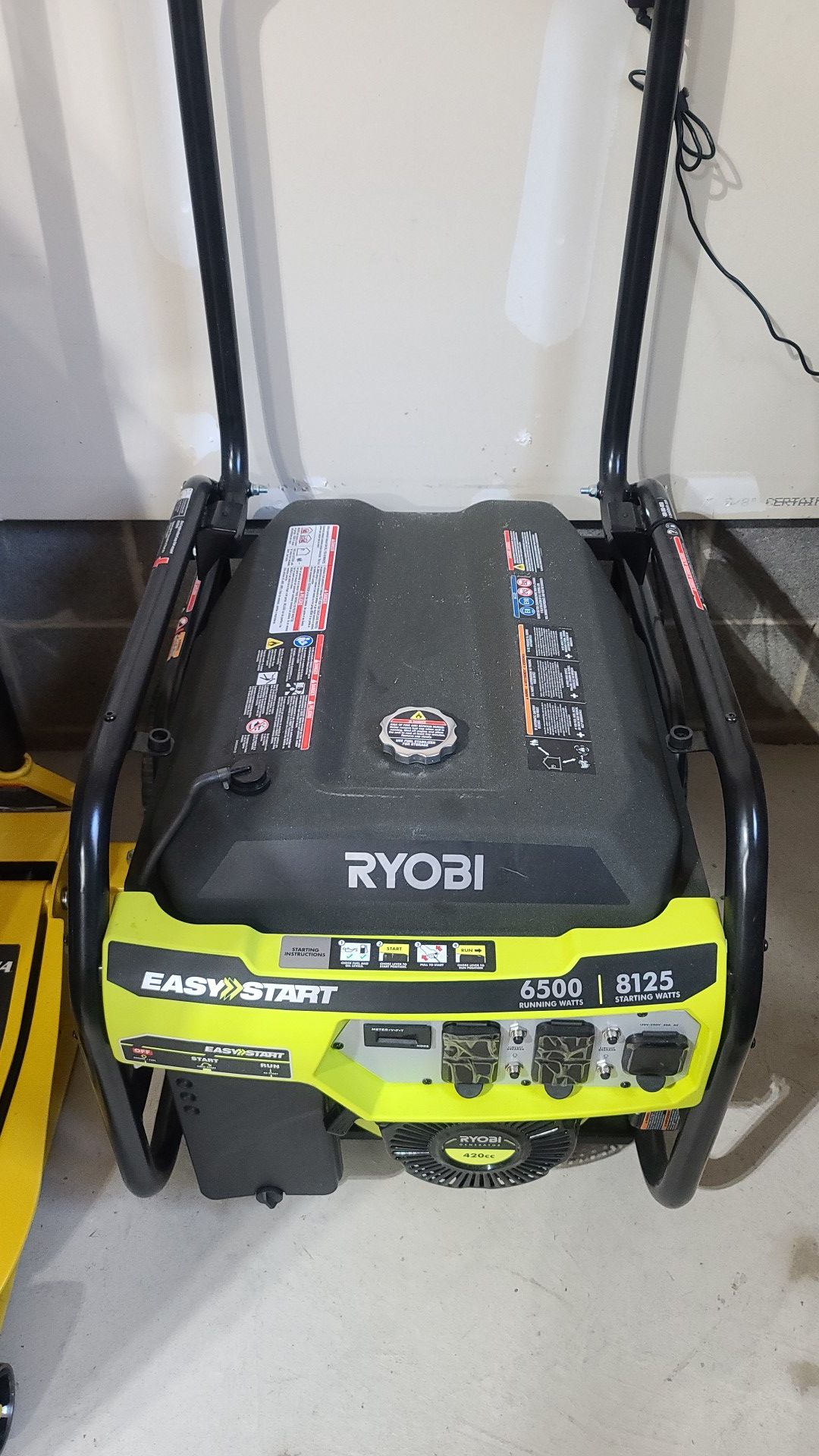 Ryobi 8125W Gas Generator