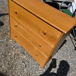 Solid Wood 3 Drawer Dresser. Excellent condition.