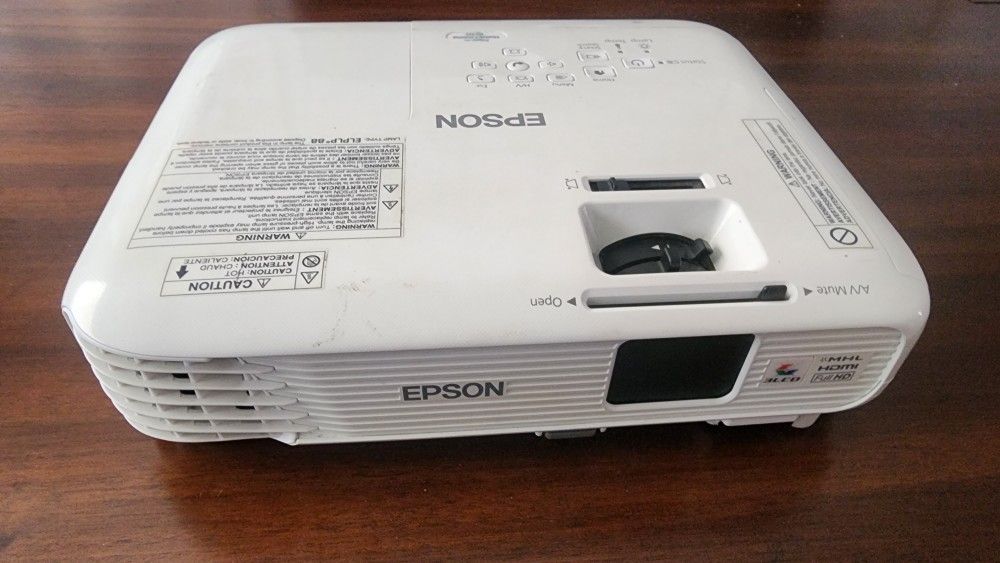 EPSON H772A Projector Full HD