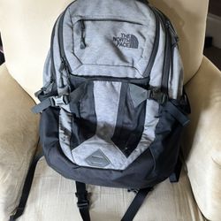 North Face Recon Backpack 