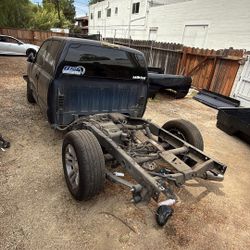 2005 chevrolet Silverado part out  