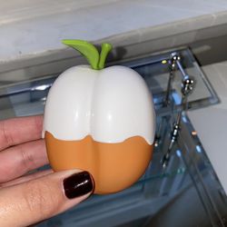 Kim Kardashian Peach Kimoji Perfume