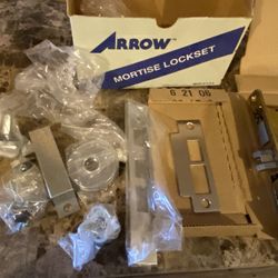 Arrow Brand New Lock Heavy Duty. For Heavy Duty Use. For Office Door And Metal Heavy Doors.