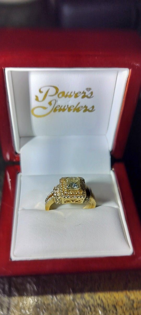 Engagement Ring 14K Yellow Gold