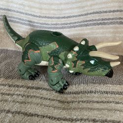 Fisher Price Imaginext Tank the Triceratops Dino Dinosaur Mattel 2004