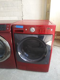 Kenmore front load washer working perfectly with 4 months warranty