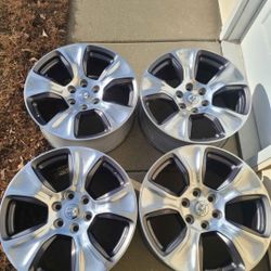 🔥 20" Polished Ram/Chevy/GMC Wheels | 6-Lug | Great Condition