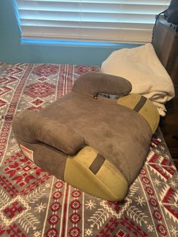 Secure DLX booster seat
