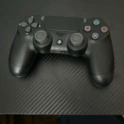 PS4 Controller 