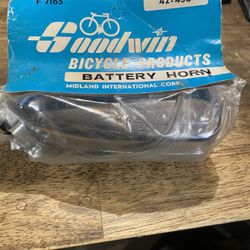 Bicycle Battery Horn Total Of Three Still In Original Packaging 