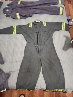 Flame resistant coveralls