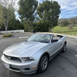 2011 Ford Mustang Convertible 