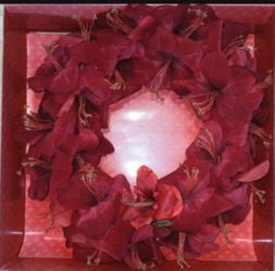 Gorgeous Christmas Silk Flower Wreath 18" In Box