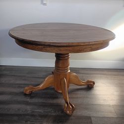 Dining Room Table And 4 Chairs