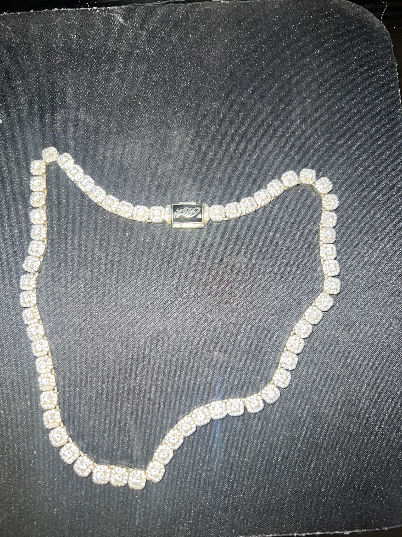 💎 GLD Iced Cuban Chain – 18” Gold Plated