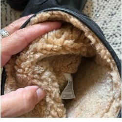 Ugg Tall Leather Boots Women’s Size 7