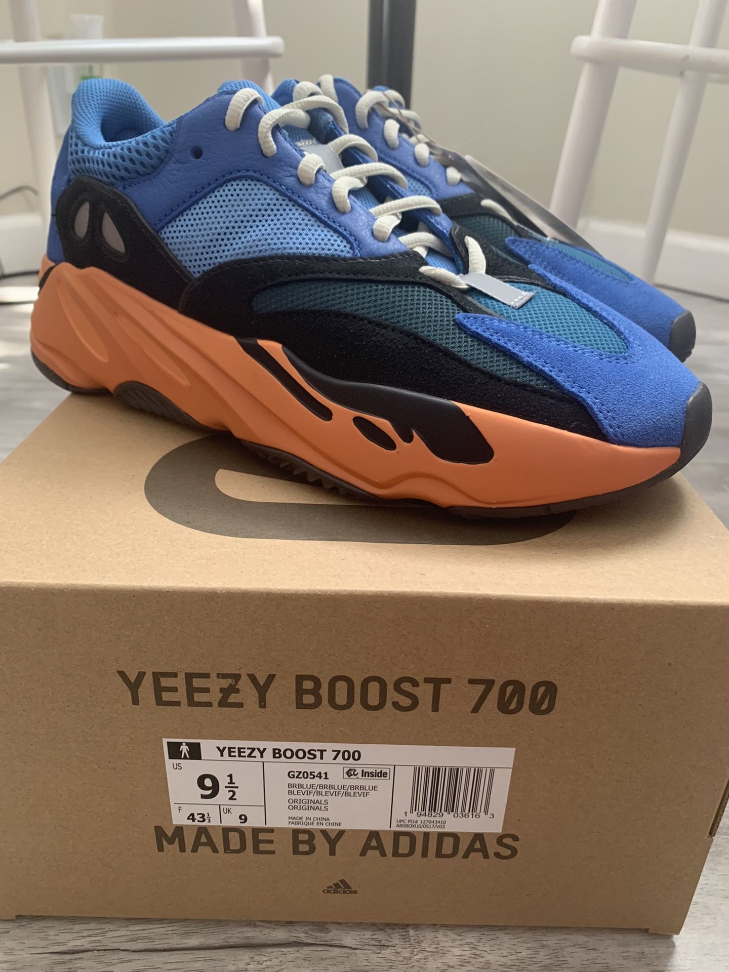 where to buy yeezy 700 bright blue