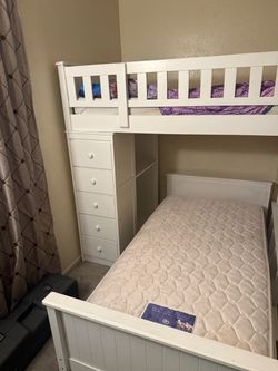 Bunk beds with drawers