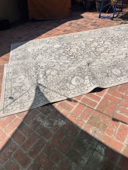 10x12 Gray Rug - Deep Cleaned