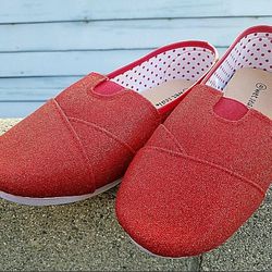 New Wet Seal Sparkly Red Flats Size 7
