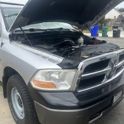 Dodge 2009 4x4 Hemi 5.7 Motor 1500 120 Millas